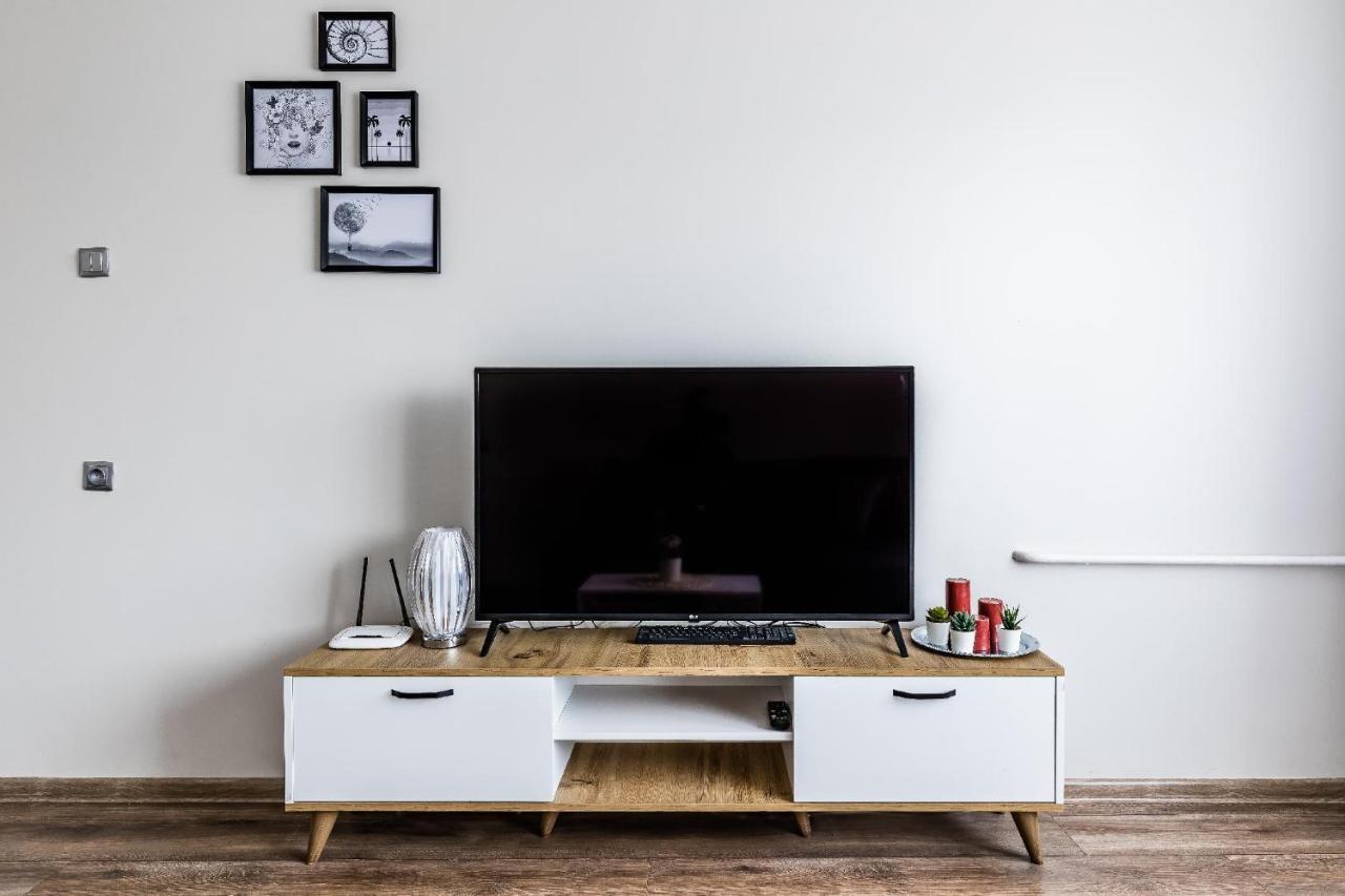 Scandinavian Inspired Design Вилнюс Екстериор снимка